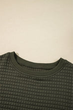 Load image into Gallery viewer, Vineyard Green Solid Color Quilted Textured Pullover and Joggers Set