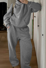 Load image into Gallery viewer, Gray Loose Warm Hooded Sweatshirt Sweatpants Two-piece Set
