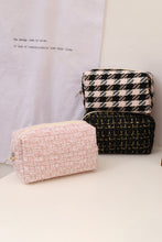 Load image into Gallery viewer, Pink Knit Elegant Travel Cosmetic Bag
